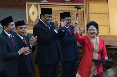 Ketua DPR RI Puan Maharani Tegaskan Pimpinan Legislatif Bekerja Secara Gotong-Royong