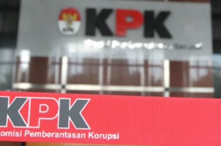 KPK Bongkar Praktik Suap THR Rektor UNJ ke  Anak Buah Mendikbud