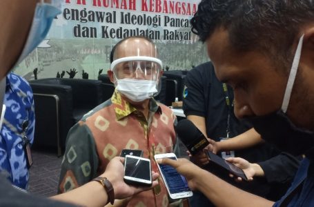 Ridwan Kamil ‘Serang’ Mahfud MD Soal Habib Rizieq, Syarief Hasan: Tidak Elok Kalau Saling Lempar Tanggungjawab