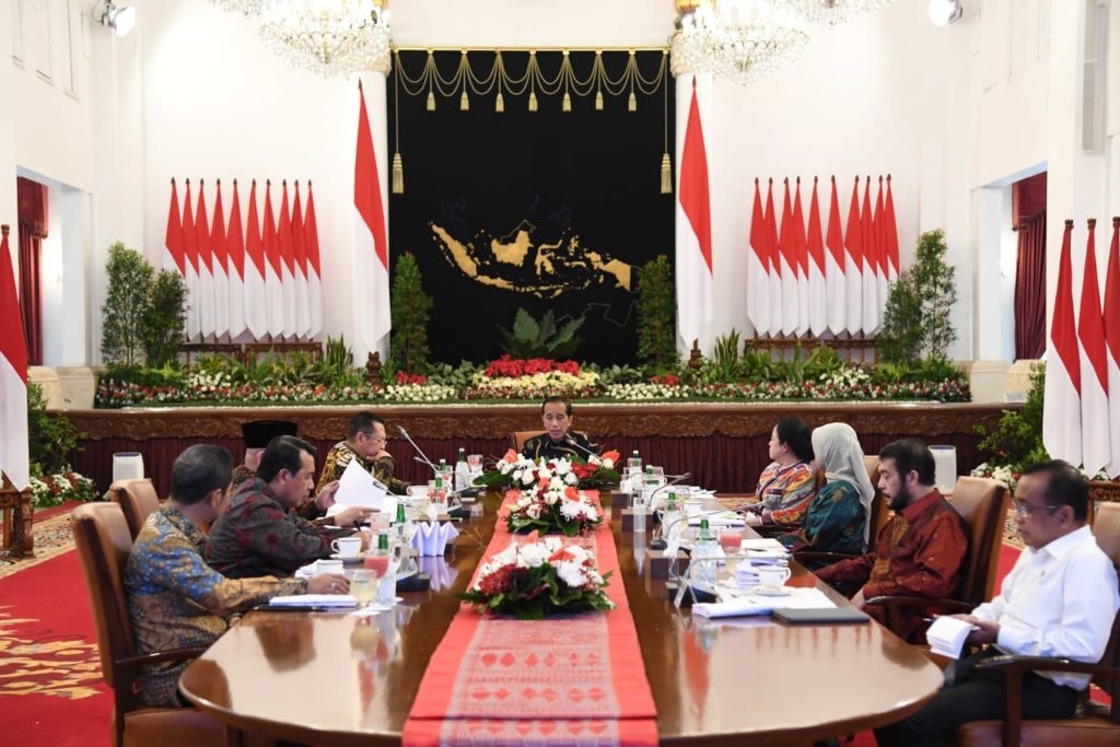 Bertemu Pimpinan Lembaga Negara, Jokowi Bahas Krisis Global