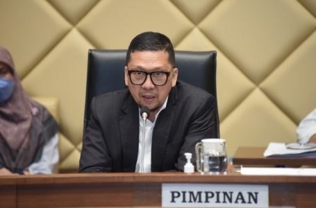 Ketua Komisi II DPR RI Minta KPU Konsisten Laksanakan PKPU No 10 Tahun 2023