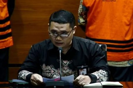 KPK Sita Barang Mewah Saat Geledah Rumah Eks Pejabat Pajak Rafael Alun