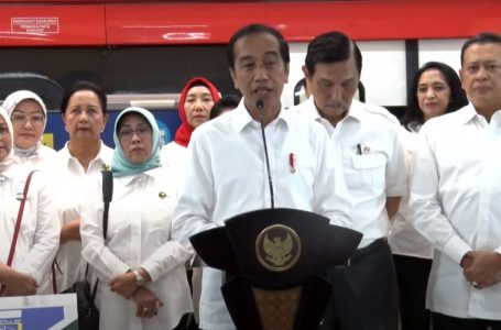 Jokowi Resmikan Operasional LRT Terintegrasi Jabodebek