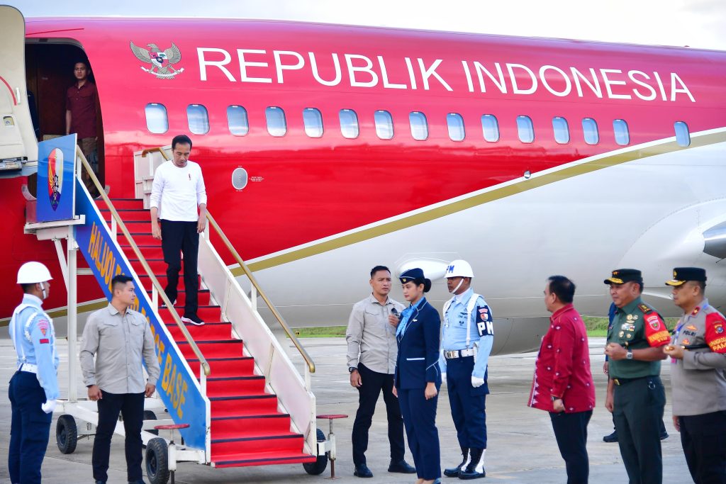 Bertolak ke Sultra, Jokowi Akan Resmikan Pelaksanaan Inpres Jalan Daerah