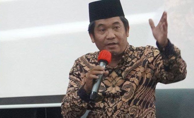 Tiga Keanehan Pemeriksaan KPK ke Hasto, Ray Rangkuti: Drama KPK untuk Politik