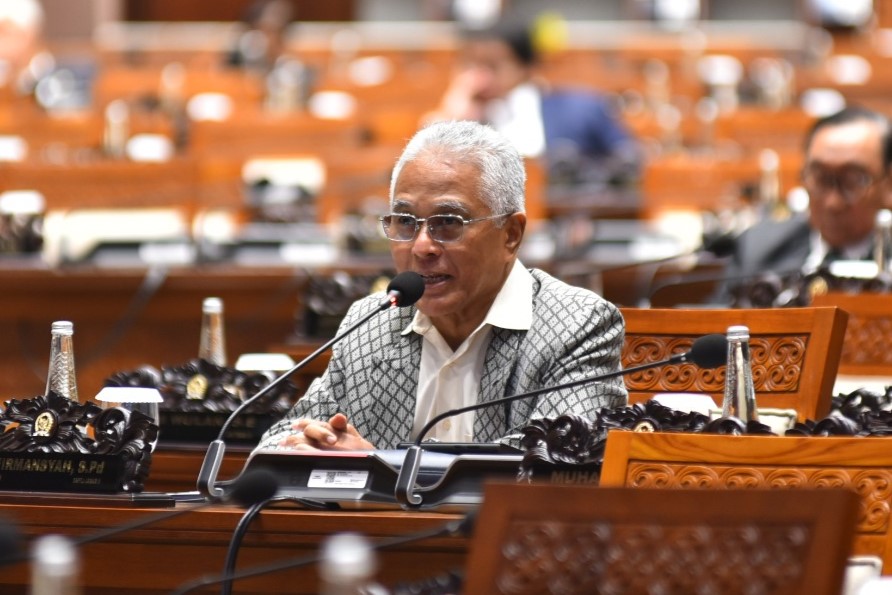 Ketua KPU Dipecat, Komisi II DPR Yakini Tak Ganggu Pilkada Serentak 2024